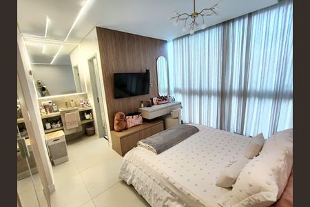 Casa à venda com 300m², 3 quartos e 5 vagas