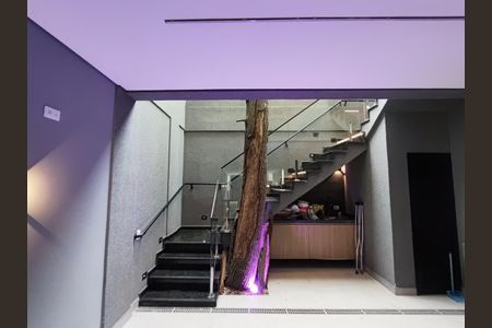 Casa à venda com 300m², 3 quartos e 5 vagas