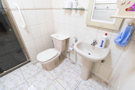 Casa para alugar com 550m², 7 quartos e 3 vagasBanheiro do Quarto 1