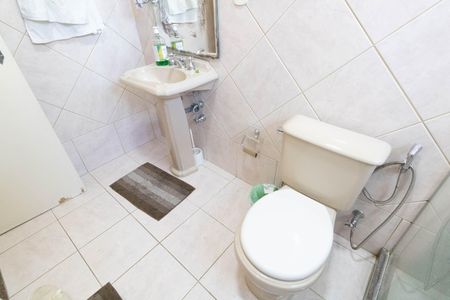 Casa para alugar com 550m², 7 quartos e 3 vagasBanheiro do Quarto 2