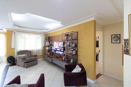 Casa para alugar com 550m², 7 quartos e 3 vagasSala