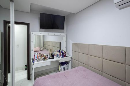 Apartamento para alugar com 160m², 3 quartos e 2 vagasQuarto 2