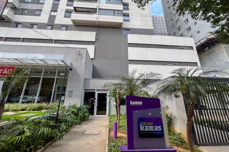 Apartamento à venda com 42m², 1 quarto e 1 vagaFachada