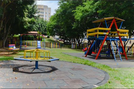 Apartamento para alugar com 78m², 3 quartos e 1 vagaÁrea comum - Playground