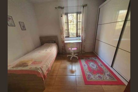 Casa à venda com 4 quartos, 326m² em Vila Valqueire, Rio de Janeiro