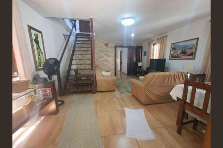 Casa à venda com 4 quartos, 326m² em Vila Valqueire, Rio de Janeiro