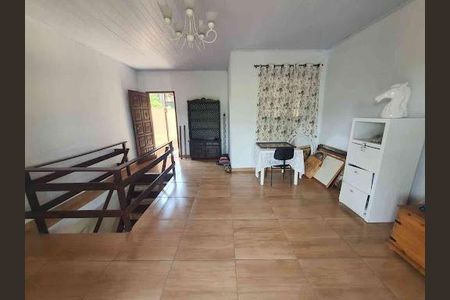 Casa à venda com 4 quartos, 326m² em Vila Valqueire, Rio de Janeiro
