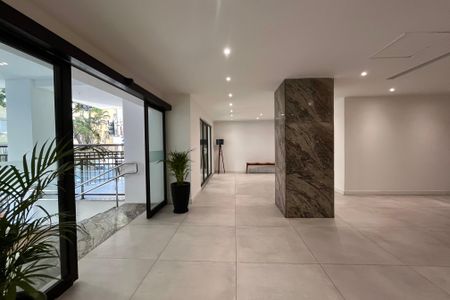 Apartamento à venda com 73m², 2 quartos e 1 vaga Apartamento à venda com 73m², 2 quartos e 1 vagaPortaria