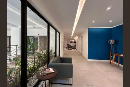 Apartamento à venda com 73m², 2 quartos e 1 vaga Apartamento à venda com 73m², 2 quartos e 1 vagaPortaria