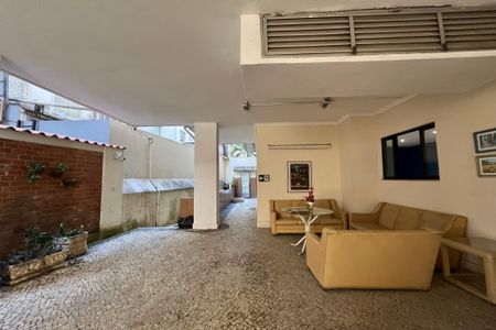 Apartamento à venda com 73m², 2 quartos e 1 vaga Apartamento à venda com 73m², 2 quartos e 1 vagaPortaria