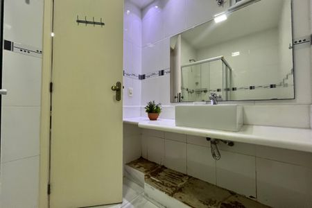 Apartamento à venda com 73m², 2 quartos e 1 vaga Apartamento à venda com 73m², 2 quartos e 1 vagaBanheiro 2