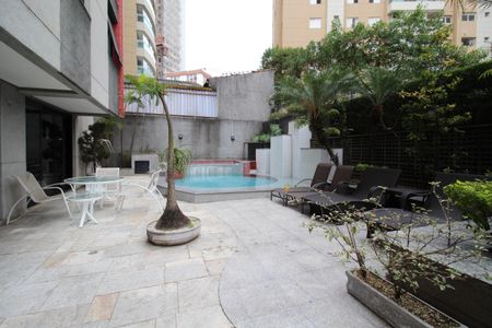 Apartamento para alugar com 44m², 1 quarto e 1 vagaÁrea comum - Piscina