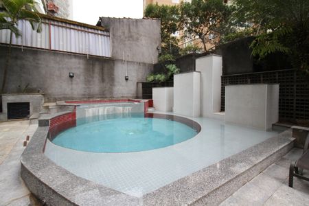 Apartamento para alugar com 44m², 1 quarto e 1 vagaÁrea comum - Piscina