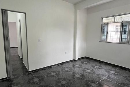 Quarto de casa para alugar com 2 quartos, 101m² em Vila Amelia, Duque de Caxias