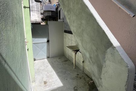 Casa para alugar com 101m², 2 quartos e 1 vaga Casa para alugar com 101m², 2 quartos e 1 vagaÁrea de Serviço