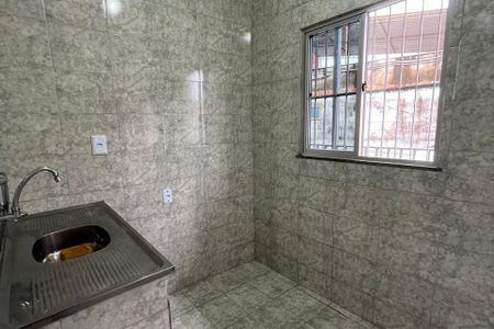 Cozinha de casa para alugar com 2 quartos, 101m² em Vila Amelia, Duque de Caxias