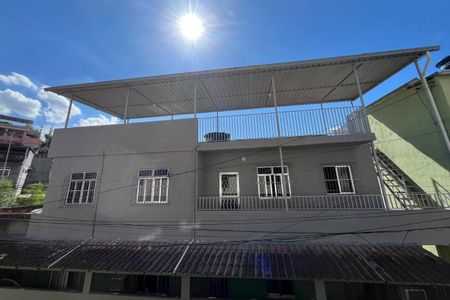 Casa para alugar com 101m², 2 quartos e 1 vaga Casa para alugar com 101m², 2 quartos e 1 vagaFachada