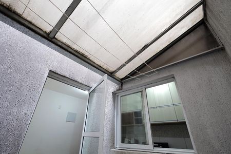 Apartamento para alugar com 42m², 2 quartos e 1 vagaÁrea de Serviço