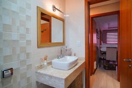 Apartamento à venda com 117m², 3 quartos e 2 vagasBanheiro 