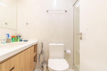 Apartamento à venda com 194m², 3 quartos e 1 vagaBanheiro da Suíte 2