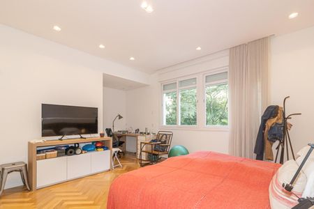 Apartamento à venda com 194m², 3 quartos e 1 vagaQuarto Suíte 1