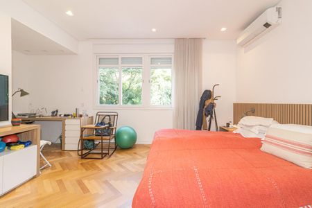 Apartamento à venda com 194m², 3 quartos e 1 vagaQuarto Suíte 1