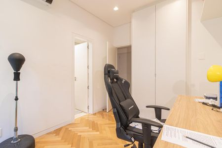 Apartamento à venda com 194m², 3 quartos e 1 vagaQuarto Suíte 2