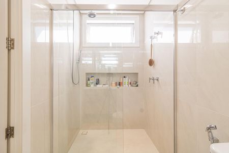 Apartamento à venda com 194m², 3 quartos e 1 vagaBanheiro da Suíte 1