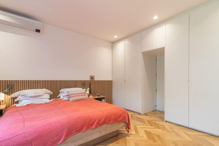 Apartamento à venda com 194m², 3 quartos e 1 vagaQuarto Suíte 1