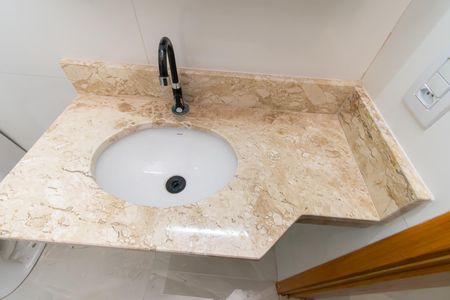 Banheiro de apartamento para alugar com 1 quarto, 46m² em Vila Alpina, São Paulo