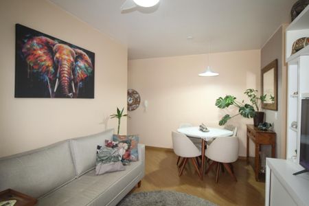 Apartamento à venda com 68m², 2 quartos e 1 vagaSala
