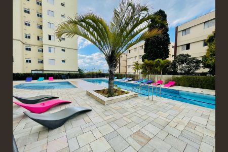 Apartamento para alugar com 77m², 3 quartos e 1 vagaÁrea comum - Piscina
