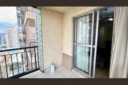 Varanda da Sala de apartamento para alugar com 3 quartos, 77m² em Picanço, Guarulhos