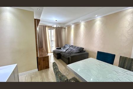 Apartamento para alugar com 77m², 3 quartos e 1 vagaSala