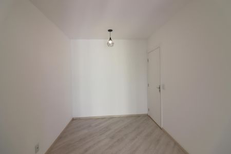 Apartamento para alugar com 45m², 2 quartos e 1 vagaSala 