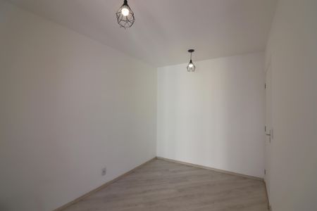 Apartamento para alugar com 45m², 2 quartos e 1 vagaSala 