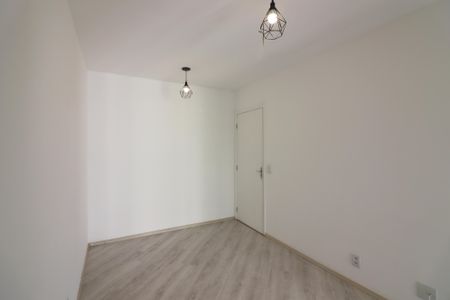 Apartamento para alugar com 45m², 2 quartos e 1 vagaSala 