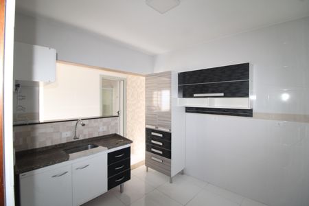 Casa para alugar com 90m², 2 quartos e 1 vagaCozinha