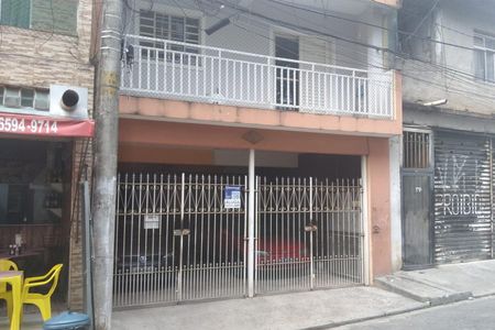 Casa para alugar com 90m², 2 quartos e 1 vagaFachada