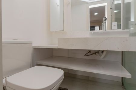 Apartamento à venda com 160m², 4 quartos e 2 vagasBanheiro da Suíte 2