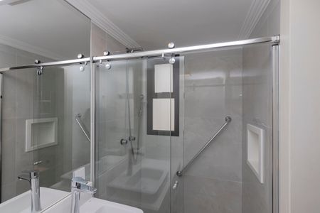 Apartamento à venda com 160m², 4 quartos e 2 vagasBanheiro da Suíte 2