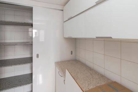 Apartamento à venda com 160m², 4 quartos e 2 vagasDespensa