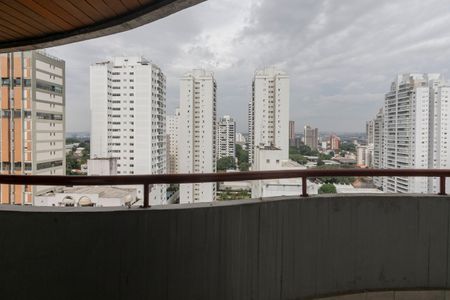 Apartamento à venda com 160m², 4 quartos e 2 vagasVaranda do Quarto 2
