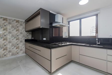Apartamento à venda com 160m², 4 quartos e 2 vagasCozinha