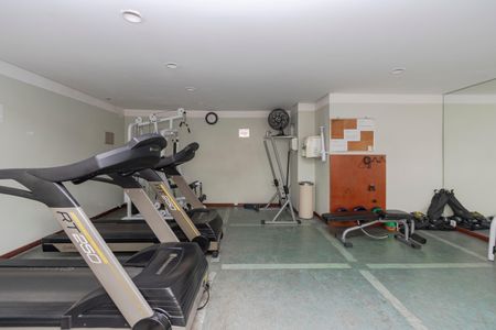 Apartamento à venda com 160m², 4 quartos e 2 vagasAcademia