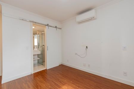 Apartamento à venda com 160m², 4 quartos e 2 vagasSuíte 2