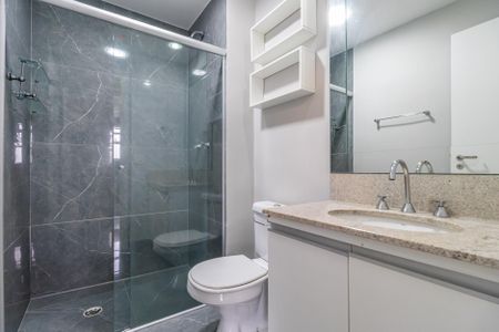 Apartamento à venda com 66m², 2 quartos e 1 vagaBanheiro Social