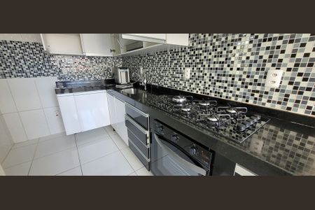 Casa para alugar com 120m², 3 quartos e 2 vagascozinha 