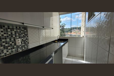 Casa para alugar com 120m², 3 quartos e 2 vagascozinha 