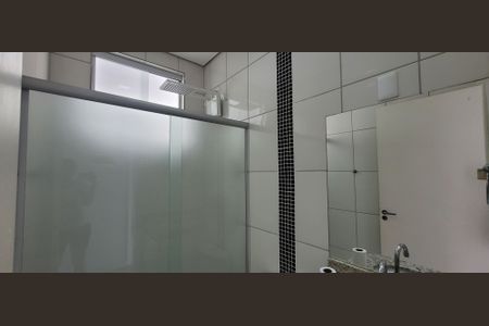 Casa para alugar com 120m², 3 quartos e 2 vagasBanheiro